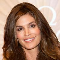 Cindy Crawford - Cindy Crawford attends the OMEGA boutique opening in Moscow